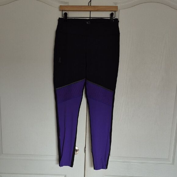 On Running Women's Black & Purple Tights Long - Picture 1 of 16